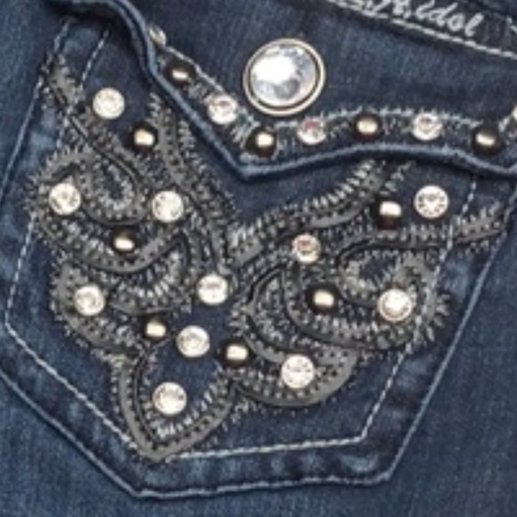 LIKE NEW PREMIUM LA IDOL MIDRISE BOOTCUT JEANS 31x32 CRYSTALS 💎 - Picture 4 of 10